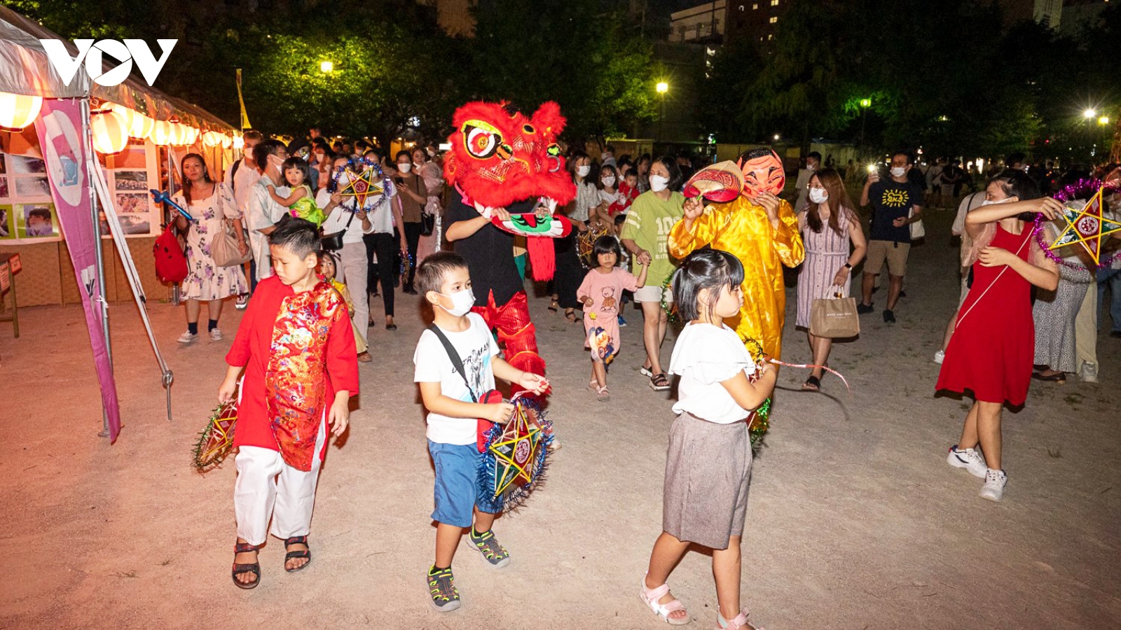 Không khí đón Trung thu của cộng đồng người Việt Nam tại Kyushu, Nhật Bản