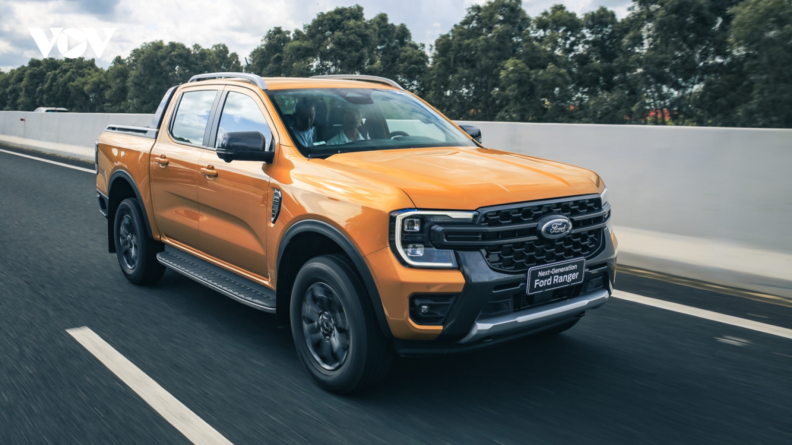 Ảnh chi tiết Ford Ranger Wildtrak 2022 phiên bản cao nhất