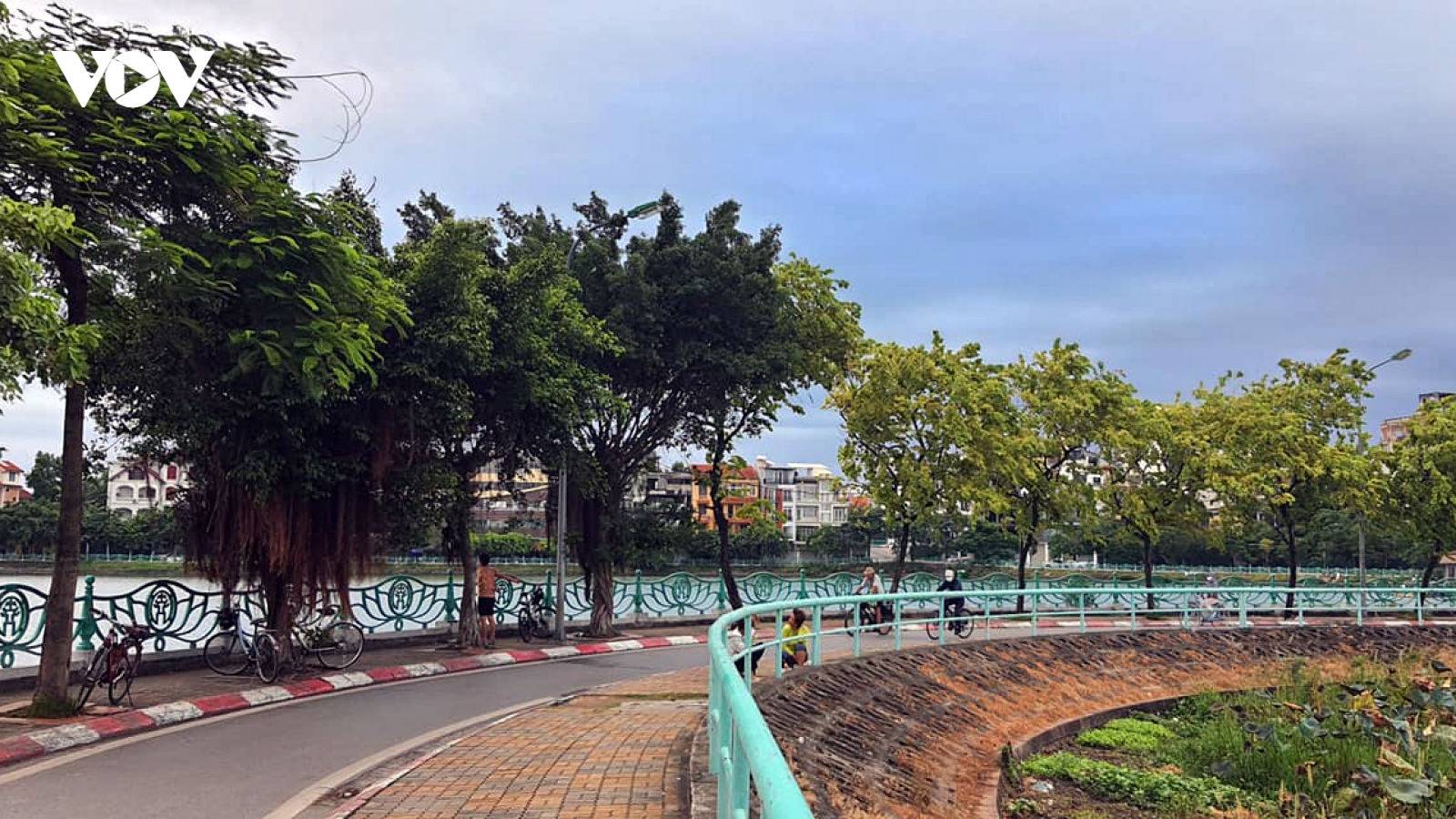 Thời tiết 6/9: Ngày trời nắng, đêm có mưa dông vài nơi