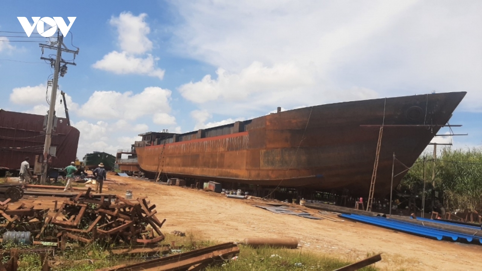 Ngành đóng tàu tại Tiền Giang từng bước khôi phục