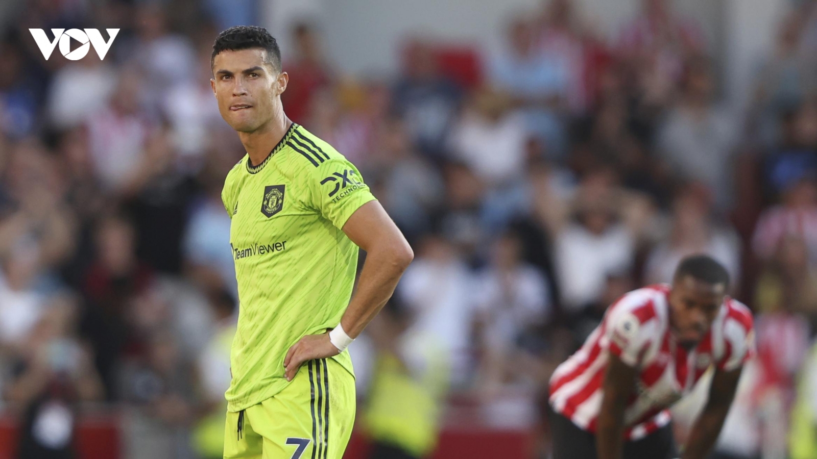 ''Ronaldo cần thay đổi nếu muốn đá chính tại MU''
