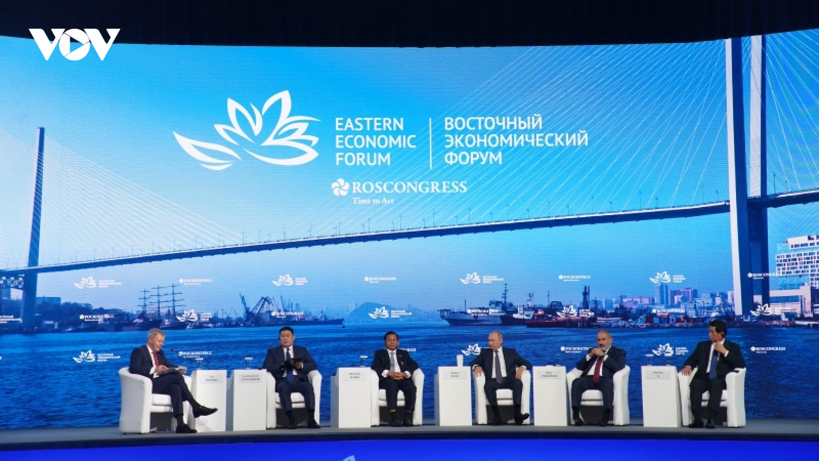 Tổng thống Nga: 97% ngũ cốc từ Ukraine được chuyển tới nước giàu