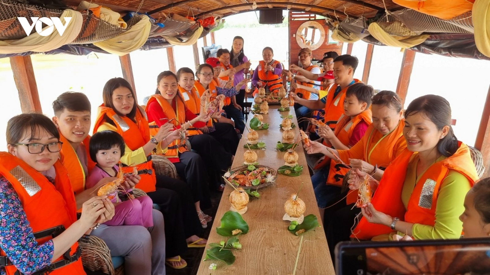 Khách tham quan tăng cao tại các điểm du lịch ở Tiền Giang, Bến Tre