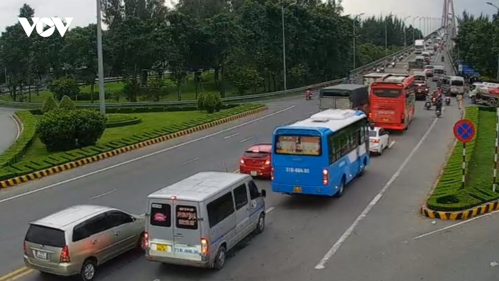 Sau nghỉ lễ ùn ứ giao thông cầu Rạch Miễu, Bến Tre