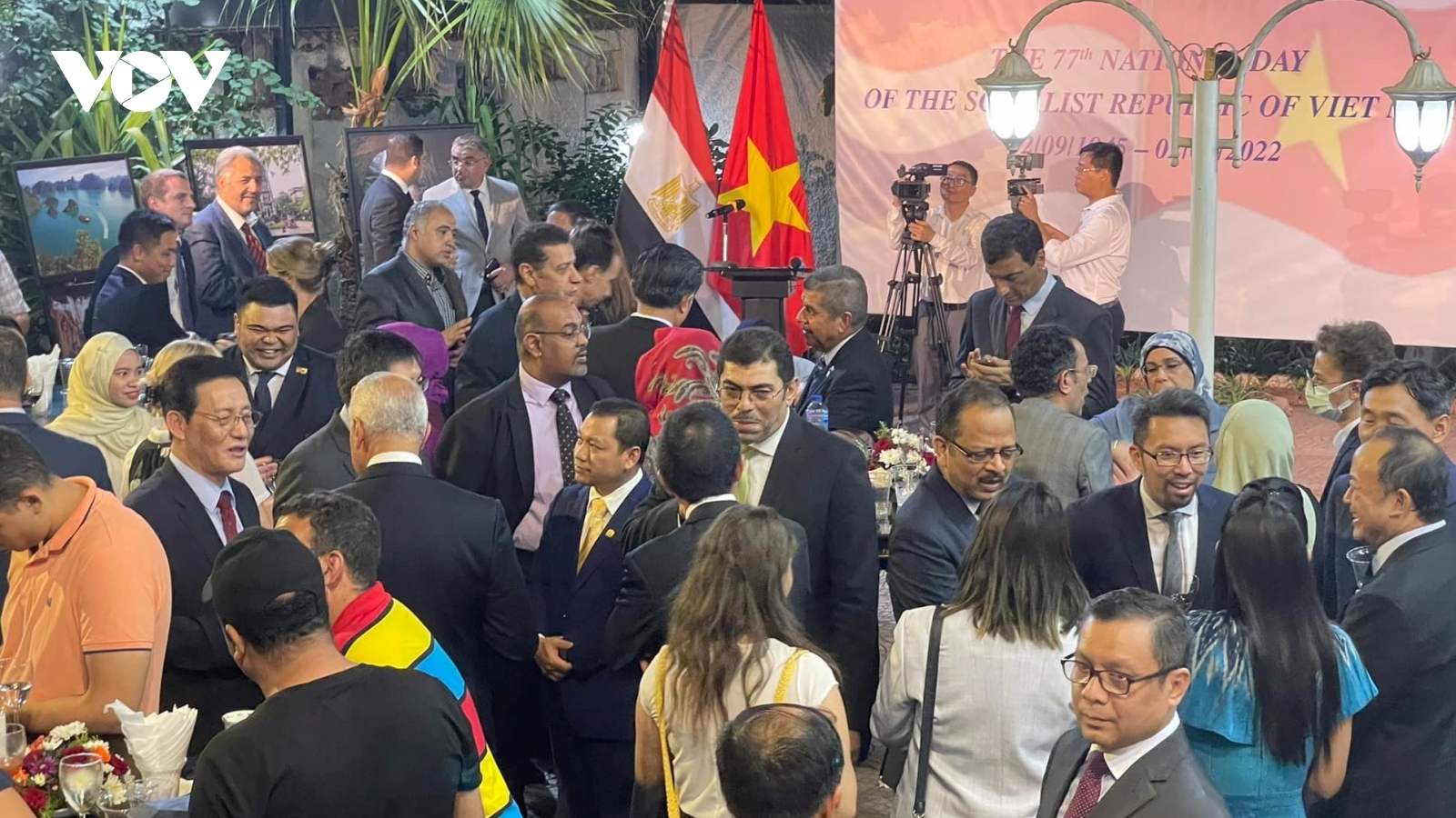 Bạn bè quốc tế và kiều bào tại Ai Cập mừng Quốc khánh Việt Nam