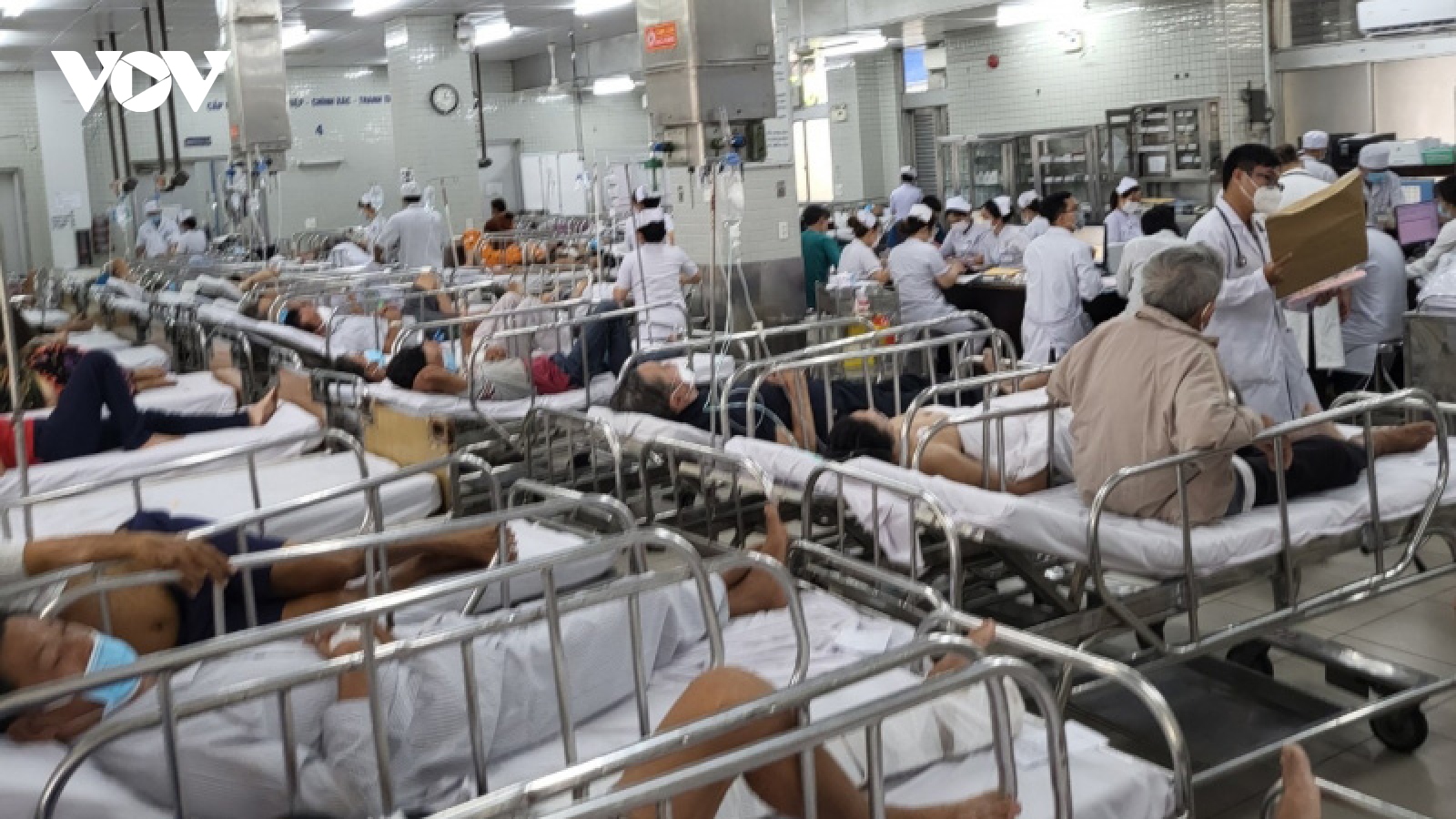 Ca bệnh cấp cứu tại Bệnh viện Chợ Rẫy tăng vọt sau kỳ nghỉ lễ