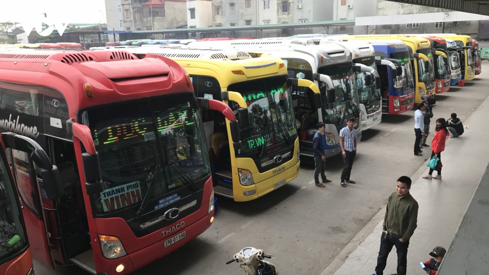 Bộ GTVT nói gì về giá cước sau khi xăng dầu nhiều lần “hạ nhiệt”?