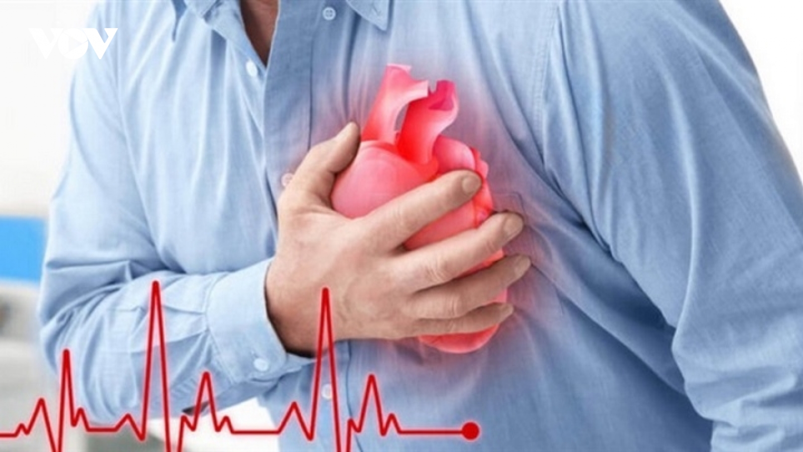 Bác sĩ hướng dẫn sơ cứu nhồi máu cơ tim đúng cách