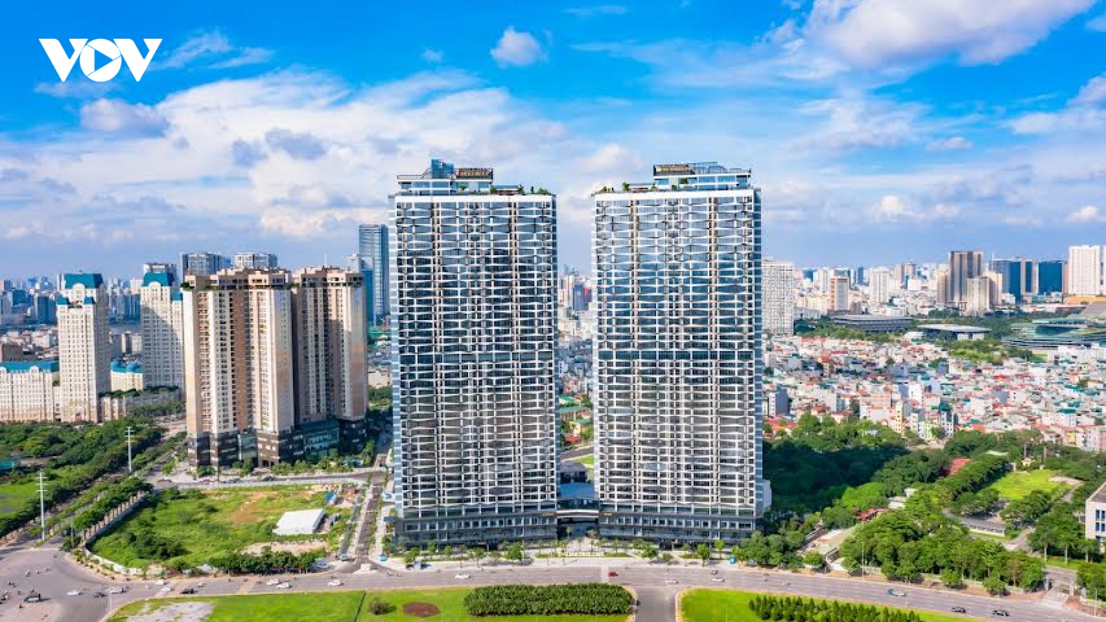 Khó tiếp cận vốn ngân hàng, thị trường bất động sản có nguy cơ đóng băng