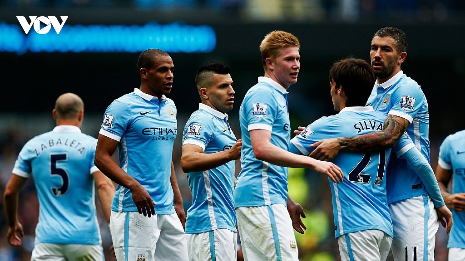 Ngày này năm xưa: Sao Man City làm nên điều không tưởng
