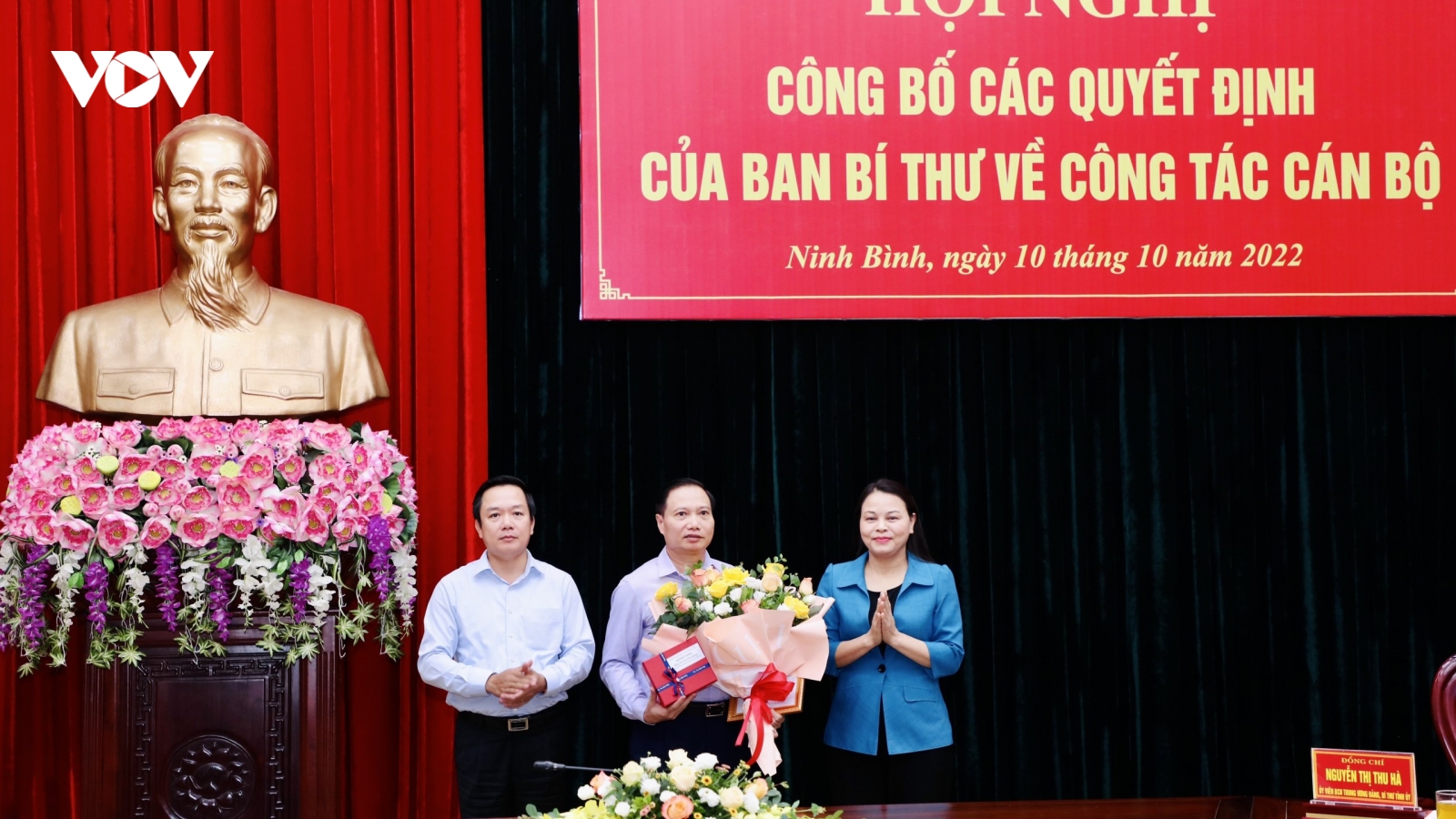 Phó Bí thư thường trực Tỉnh ủy Ninh Bình Trần Hồng Quảng nghỉ hưu trước tuổi