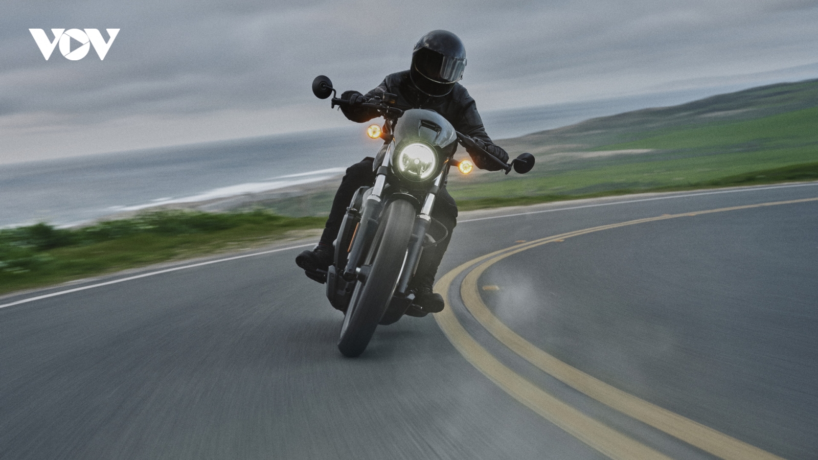 Hơn 1.000 chiếc Harley-Davidson Nightster có thể bị gãy tay lái