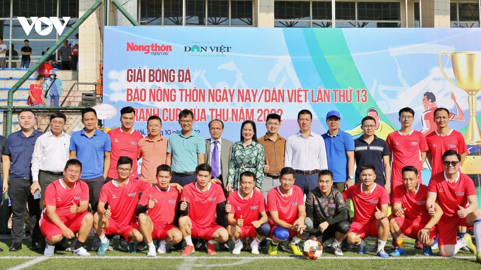 Đội bóng VOV tranh tài ở giải Giải bóng đá NTNN/Dân Việt 2022