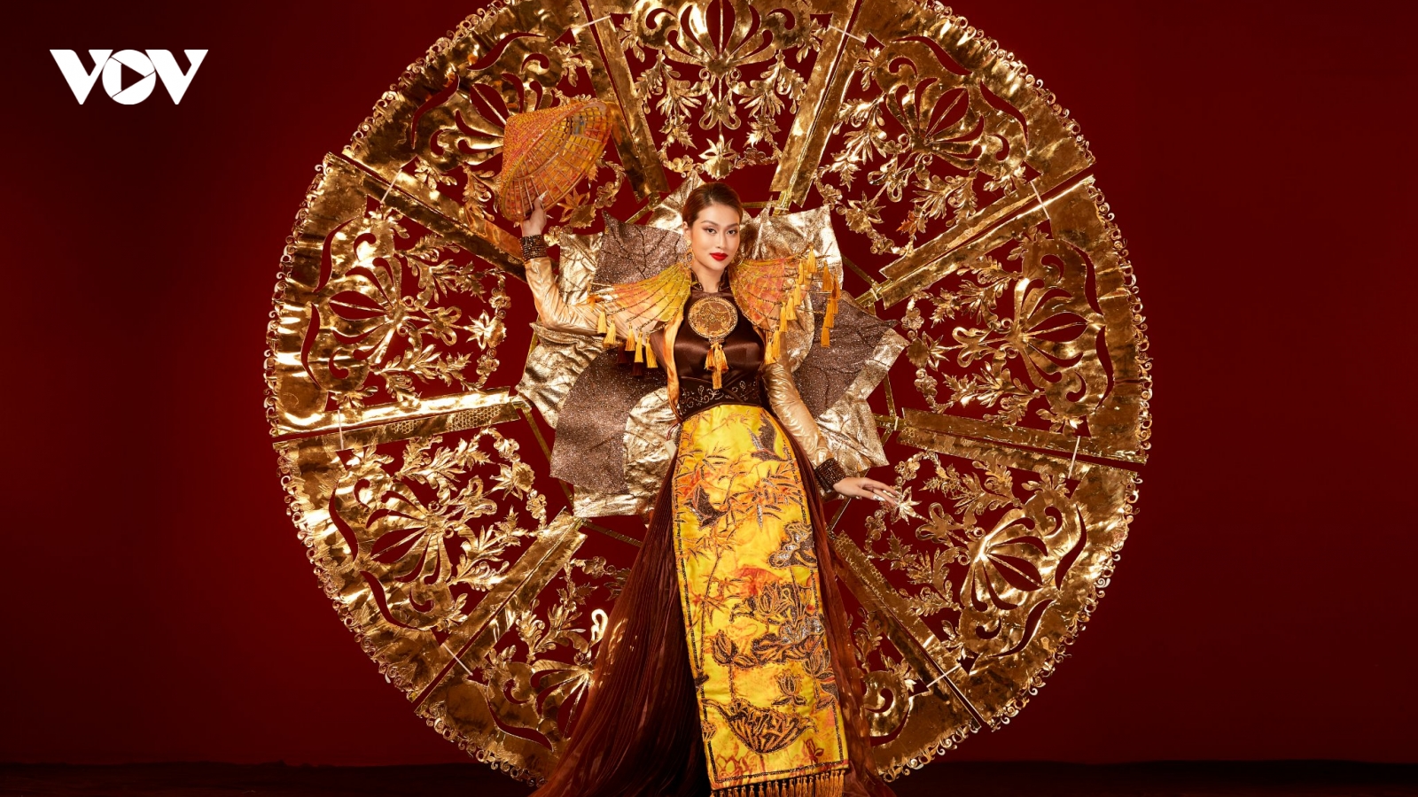 Hé lộ trang phục dân tộc của Đoàn Thiên Ân tại Miss Grand International