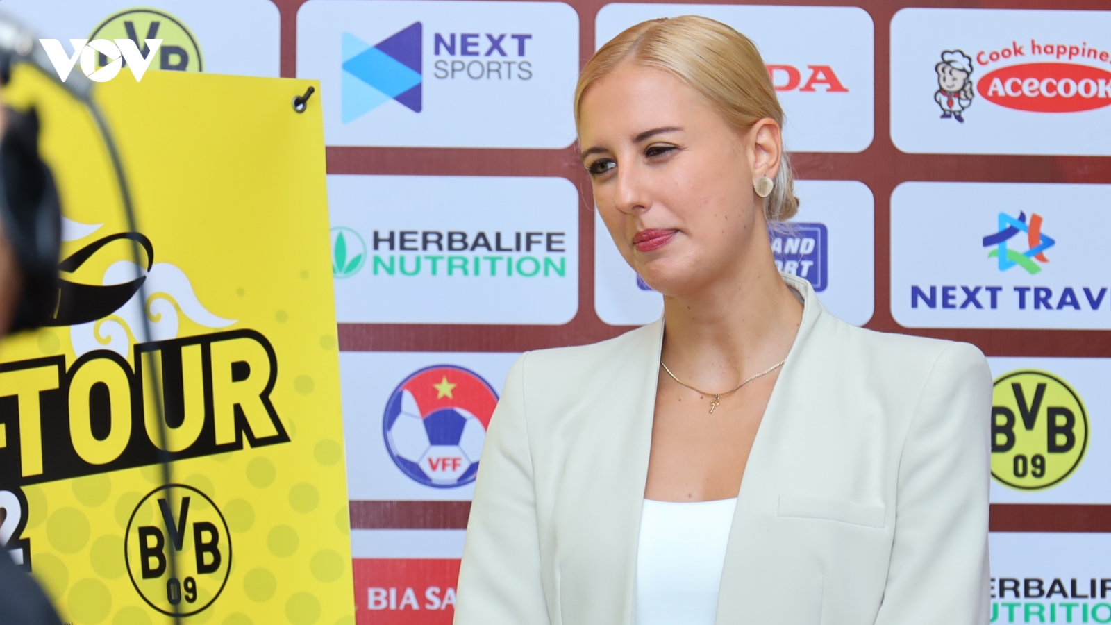CLB Dortmund muốn làm điều đặc biệt với HLV Park Hang Seo và ĐT Việt Nam