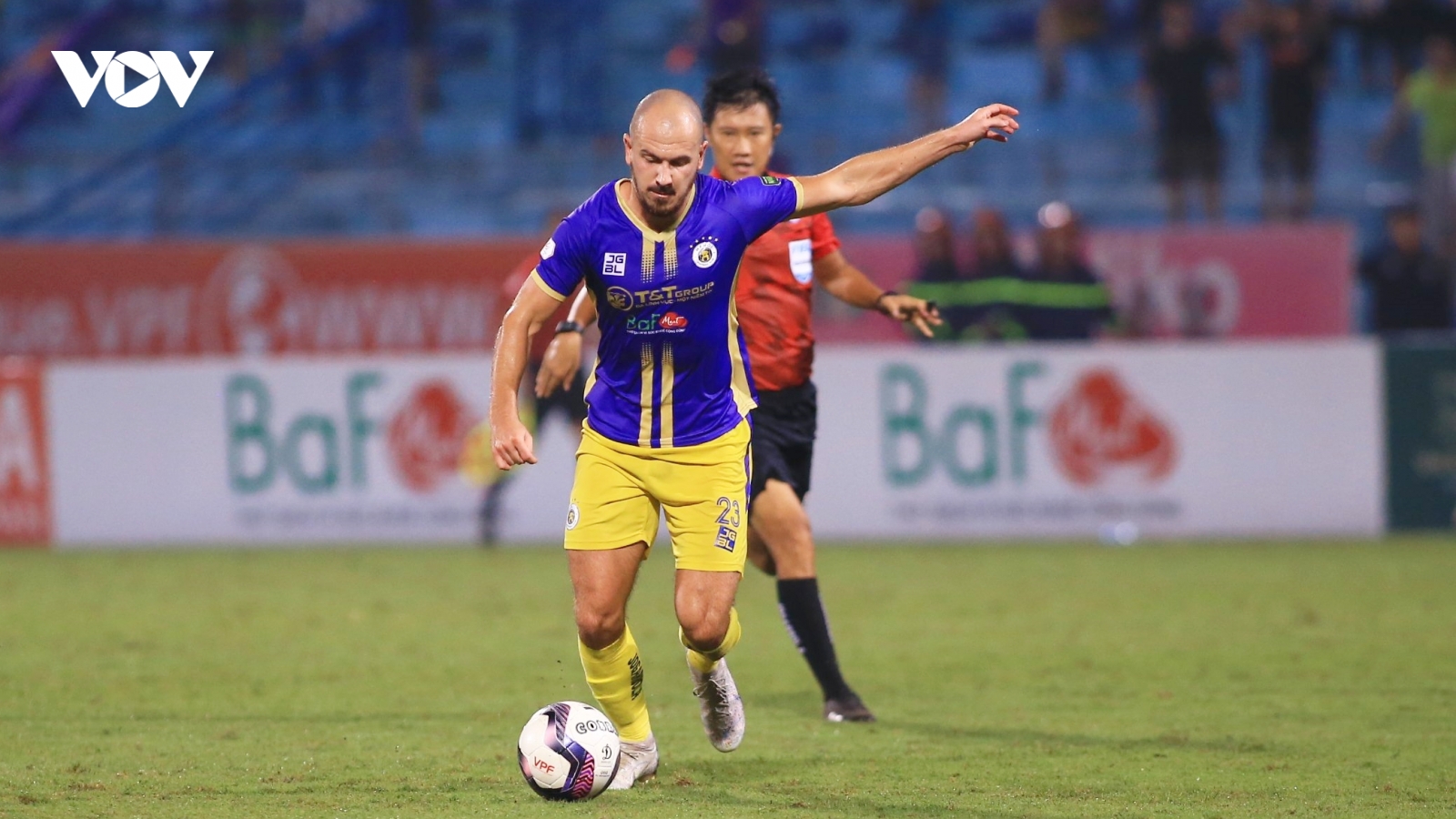 Bảng xếp hạng V-League 2022 mới nhất: Hà Nội FC bỏ xa HAGL