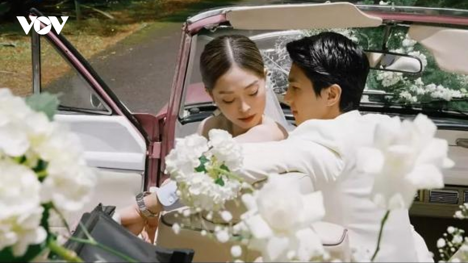 Á hậu Phương Nga - Bình An khoe clip cưới ngọt ngào trước thềm hôn lễ
