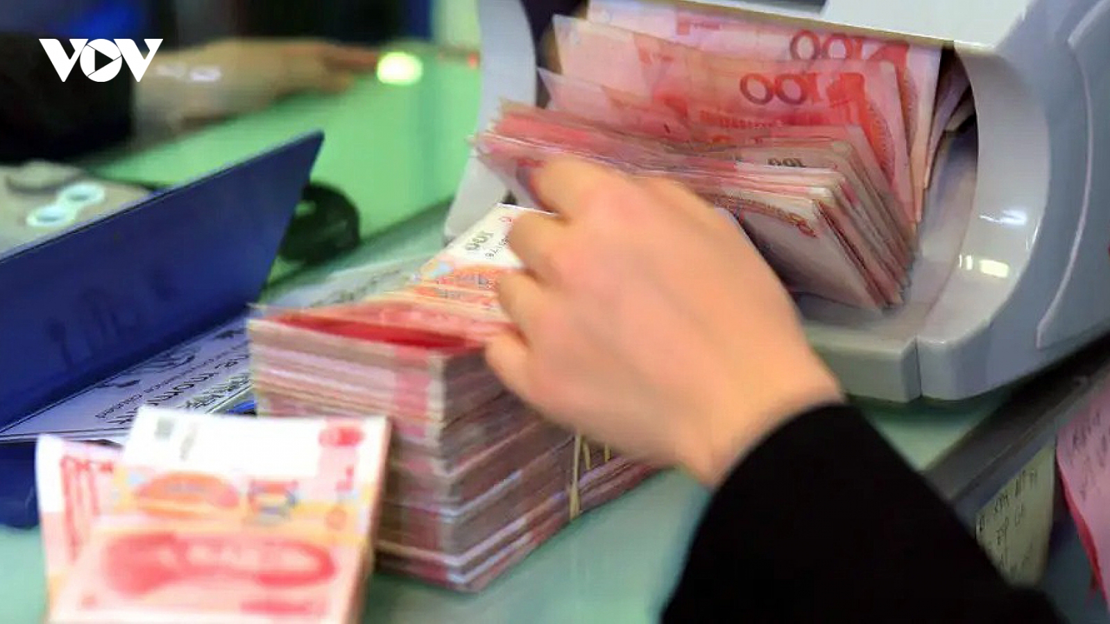 Nhân dân tệ lần đầu tiên giao dịch nhiều nhất tại Sở giao dịch Moscow