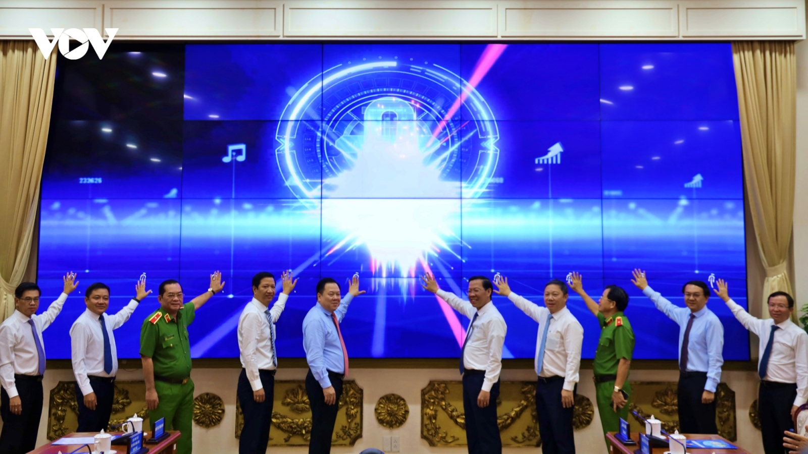 TP.HCM đặt mục tiêu vận hành nền hành chính trên nền tảng số vào năm 2025