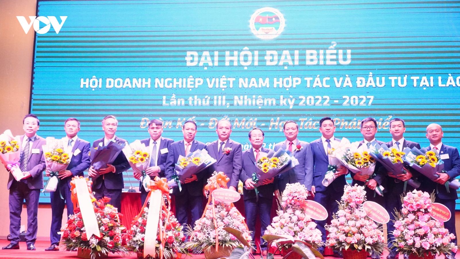 Hội doanh nghiệp Việt Nam tại Lào: Đoàn kết - đổi mới - hợp tác - phát triển