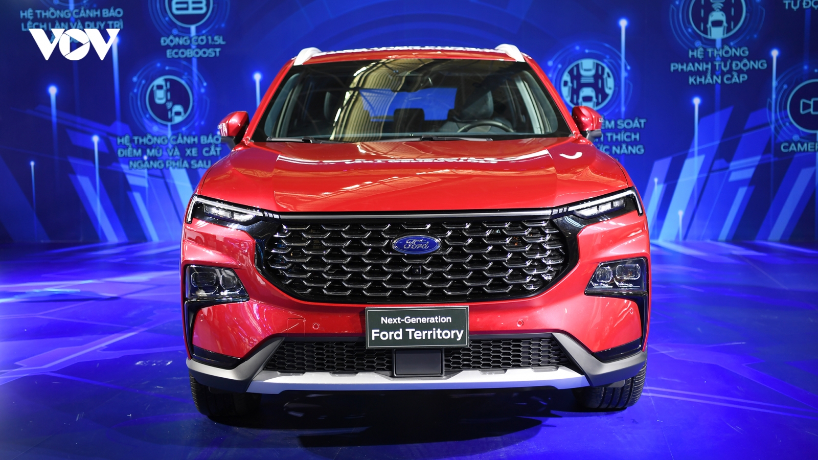 Ford Territory "xả kho" giảm giá còn dưới 700 triệu đồng