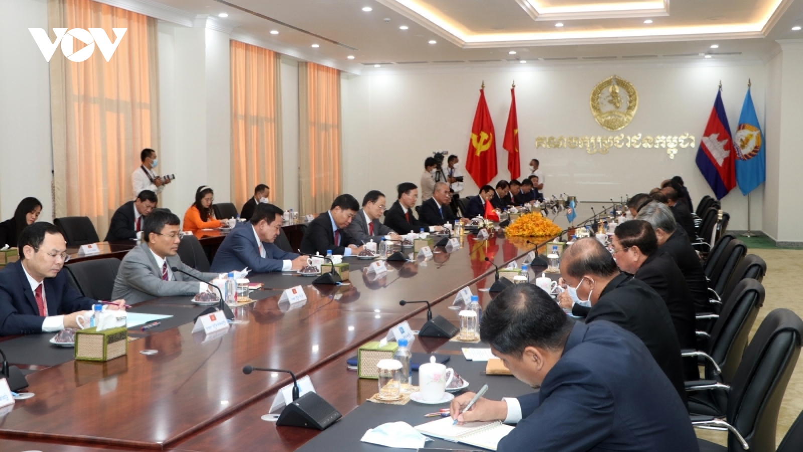 Ủy viên bộ Chính trị, Thường trực ban Bí thư Võ Văn Thưởng thăm chính thức Campuchia