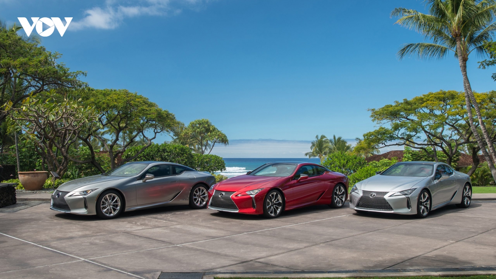 Dòng sản phẩm Lexus LC 2023 được nâng cấp hệ thống treo và phần mui xe
