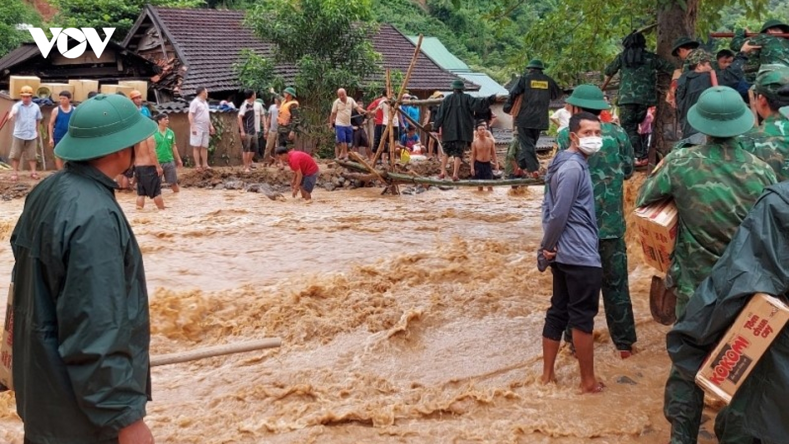 Phương án tái định cư cho dân ở khu vực vết nứt lớn trên núi ở Kỳ Sơn