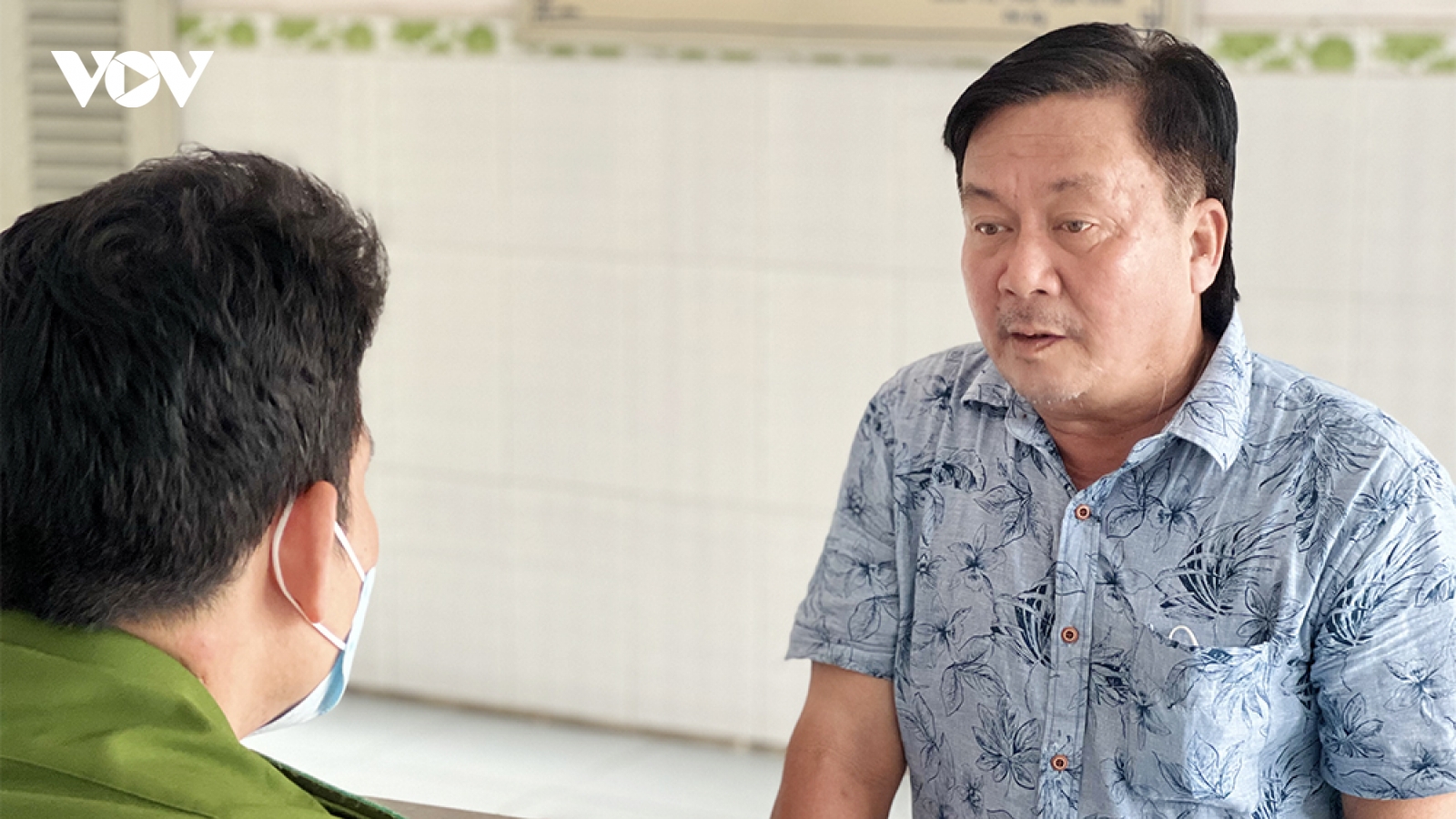 Bắt đối tượng trốn truy nã về tội “Mua bán trái phép hoá đơn”