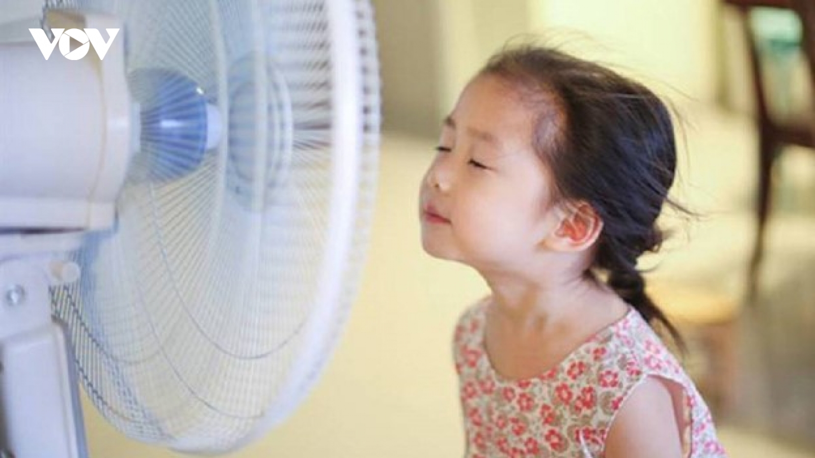 Cách phòng tránh cảm cúm cho trẻ trong giai đoạn giao mùa