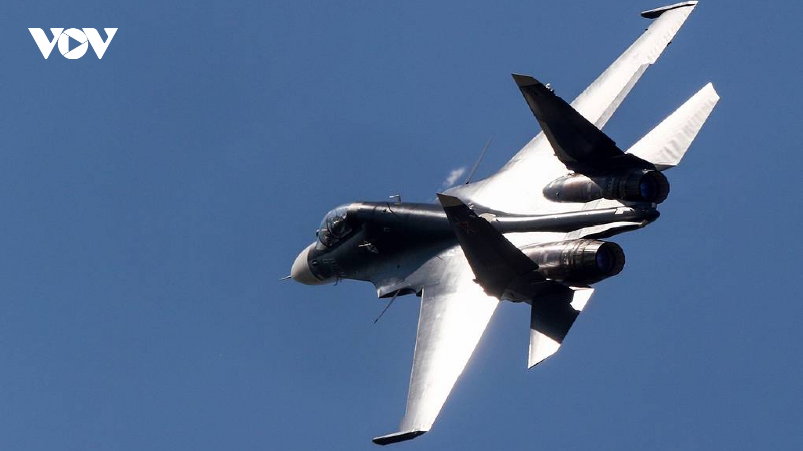 Máy bay Su-30SM tuần tra của Nga bắn hạ máy bay chiến đấu Ukraine