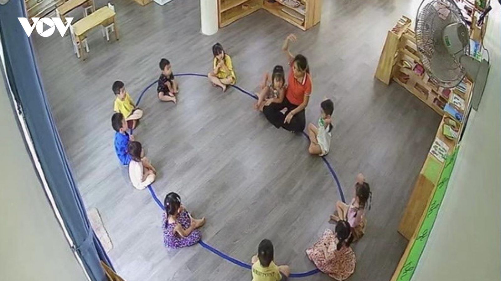Đình chỉ hoạt động nhóm lớp mầm non có giáo viên tự nhận bỏ đói, bạo hành trẻ