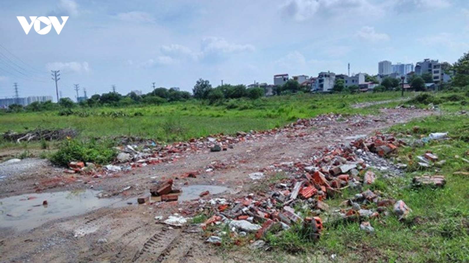 Hàng loạt dự án trên đất vàng bị "treo", Hà Nội đang vướng mắc gì?