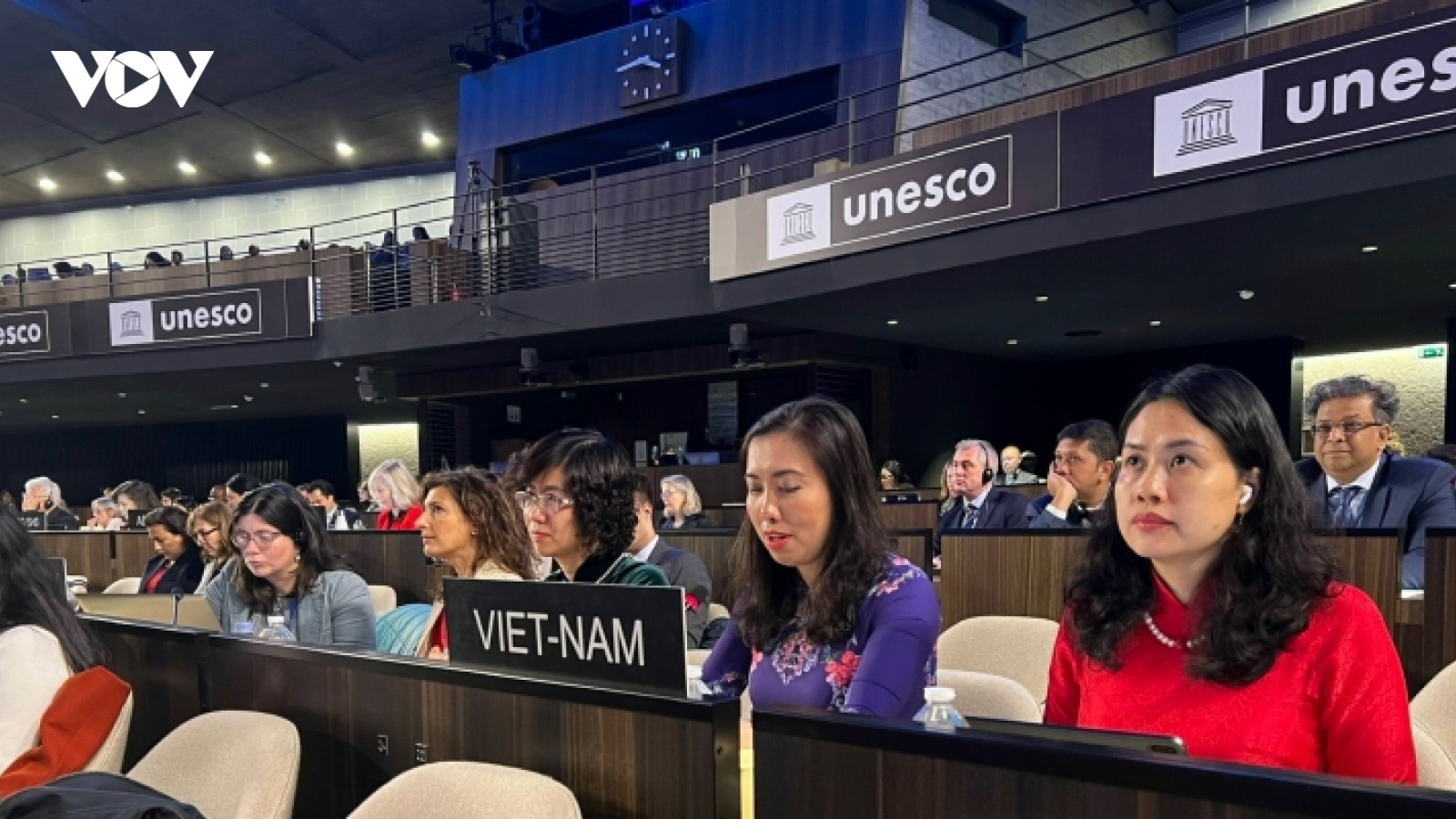 Việt Nam tham dự Khoá họp lần thứ 215 của Hội đồng Chấp hành của UNESCO