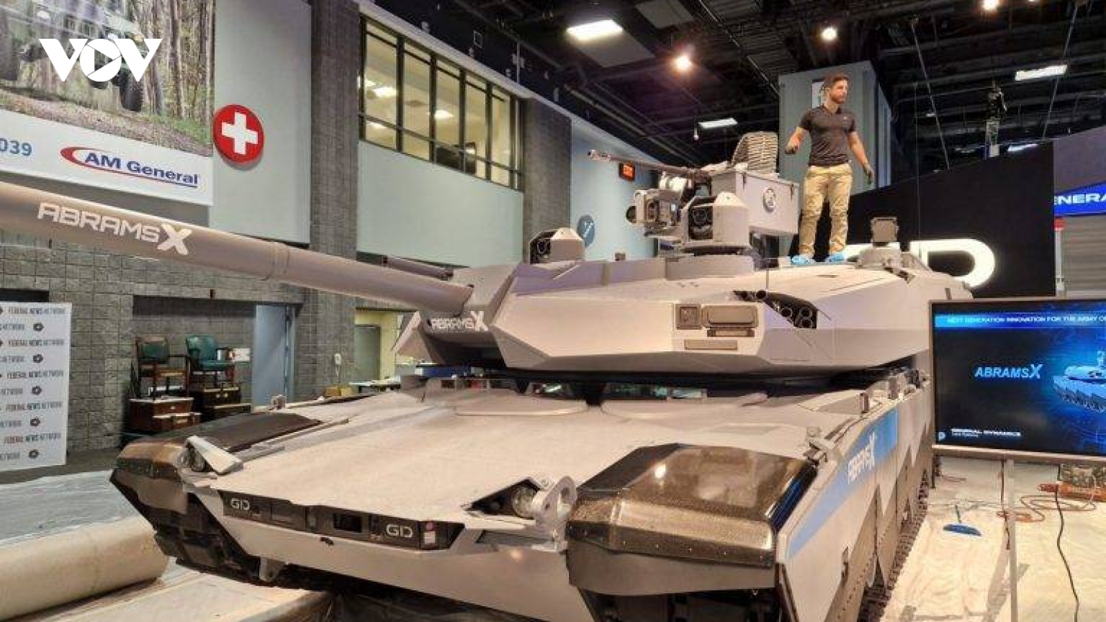 So sánh tăng thế hệ mới Abrams X của Mỹ và T-14 Armata của Nga
