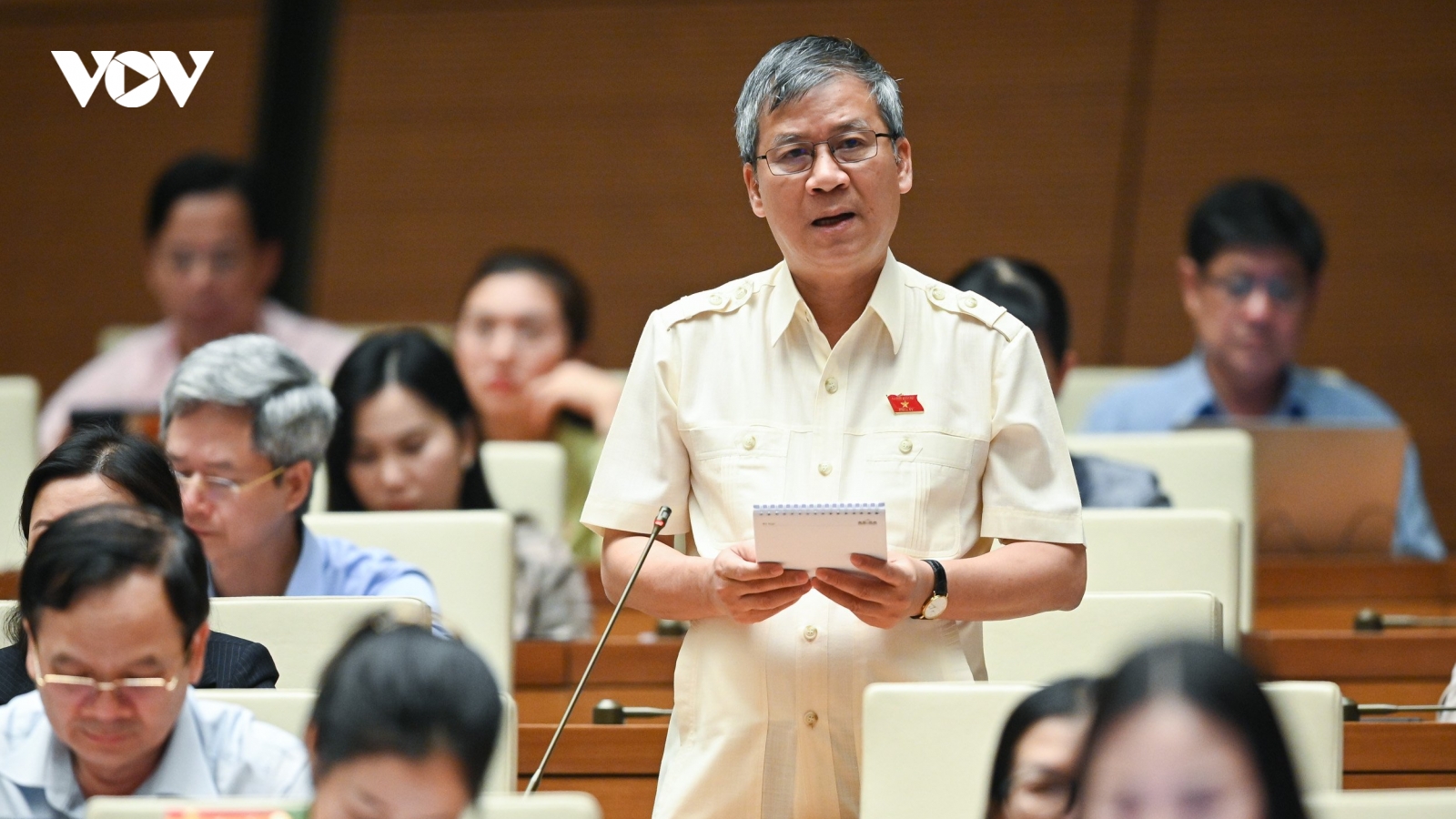 Đại biểu Quốc hội: Xử lý "tham nhũng vặt" quá ít so với thực tế