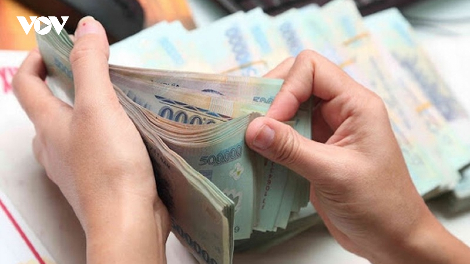 "Cải cách tiền lương công chức đảm bảo cao hơn lương tối thiểu vùng"