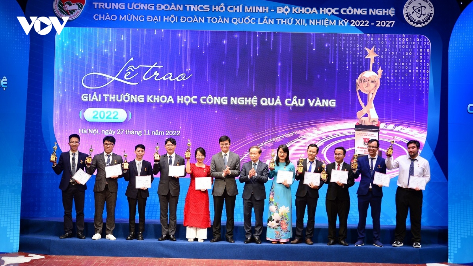 Trà Dr Thanh lần thứ 11 đồng hành cùng Giải thưởng Quả cầu vàng