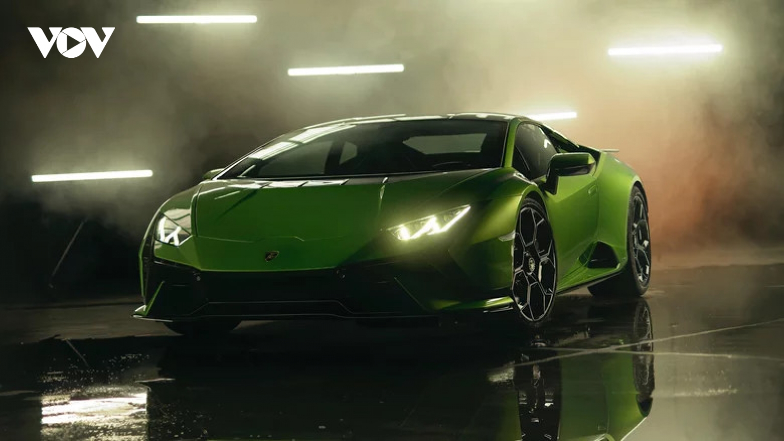 Khám phá những điểm thú vị trên Lamborghini Huracán Tecnica 2023