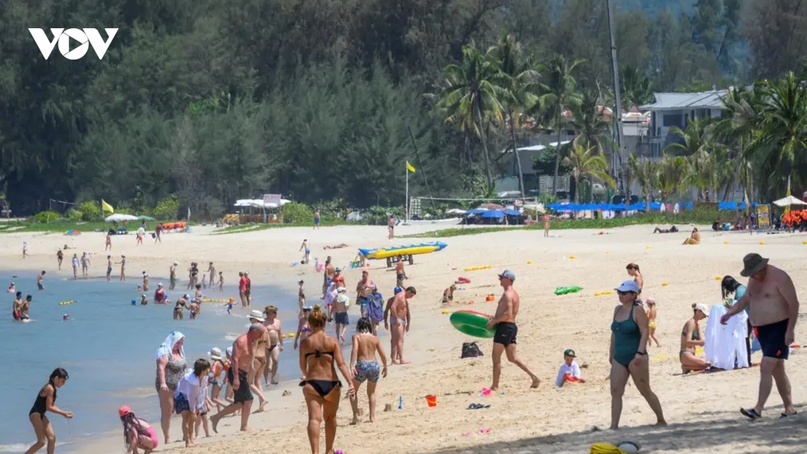 Khách du lịch Nga tăng vọt tại Phuket, Thái Lan