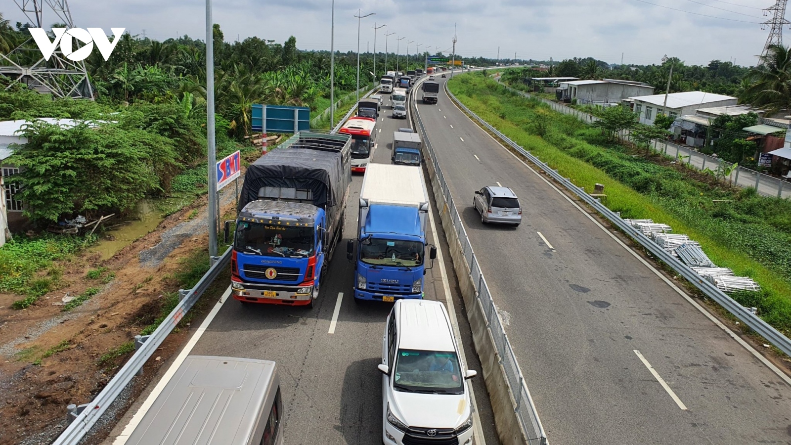 Đường cao tốc Trung Lương-Mỹ Thuận chưa đạt tiêu chuẩn, báo động TNGT