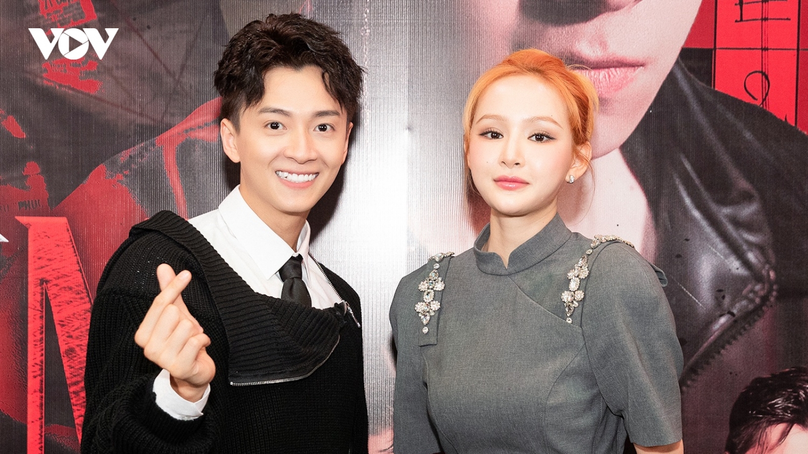 Chuyện showbiz: Hiền Hồ gây chú ý với diện mạo khác lạ