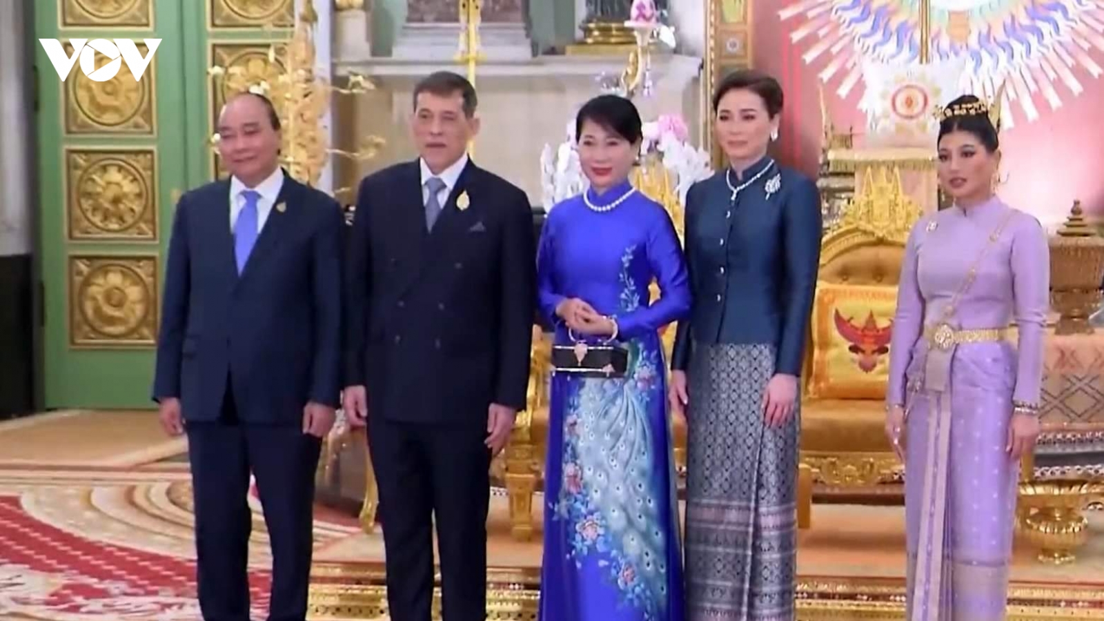 Chủ tịch nước Nguyễn Xuân Phúc và Phu nhân hội kiến Nhà vua, Hoàng hậu Thái Lan