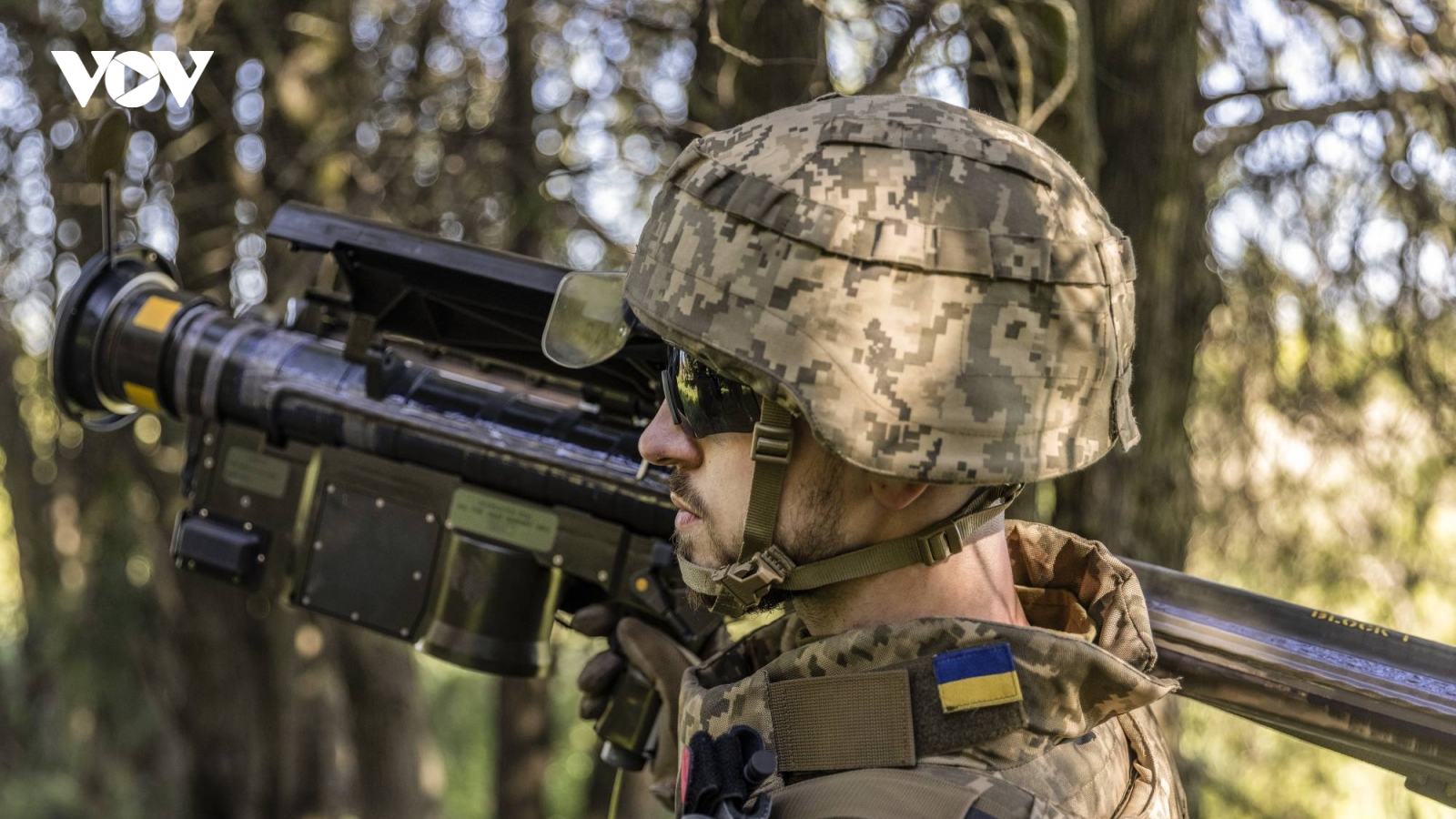Phương Tây “đi trên dây” giữa hỗ trợ Ukraine và tránh xung đột với Nga