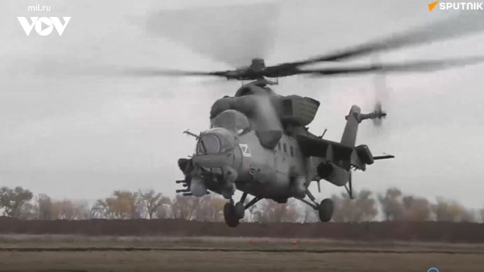 Cận cảnh "xe tăng bay" Mi-35 của Nga hoạt động trong chiến dịch quân sự ở Ukraine
