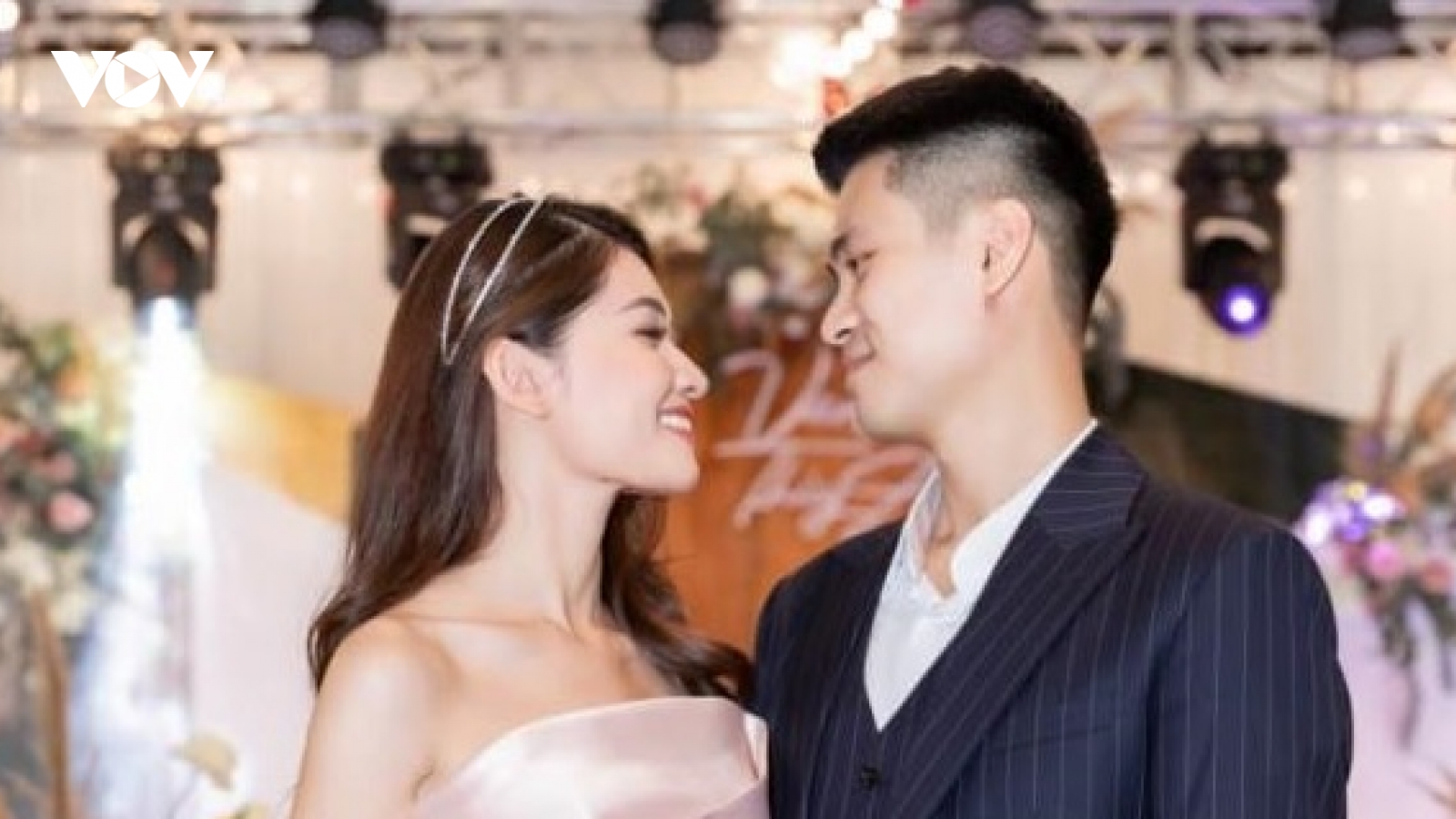 Sau 4 năm yêu nhau, Á hậu Thùy Dung sẽ lên xe hoa vào ngày 3/12