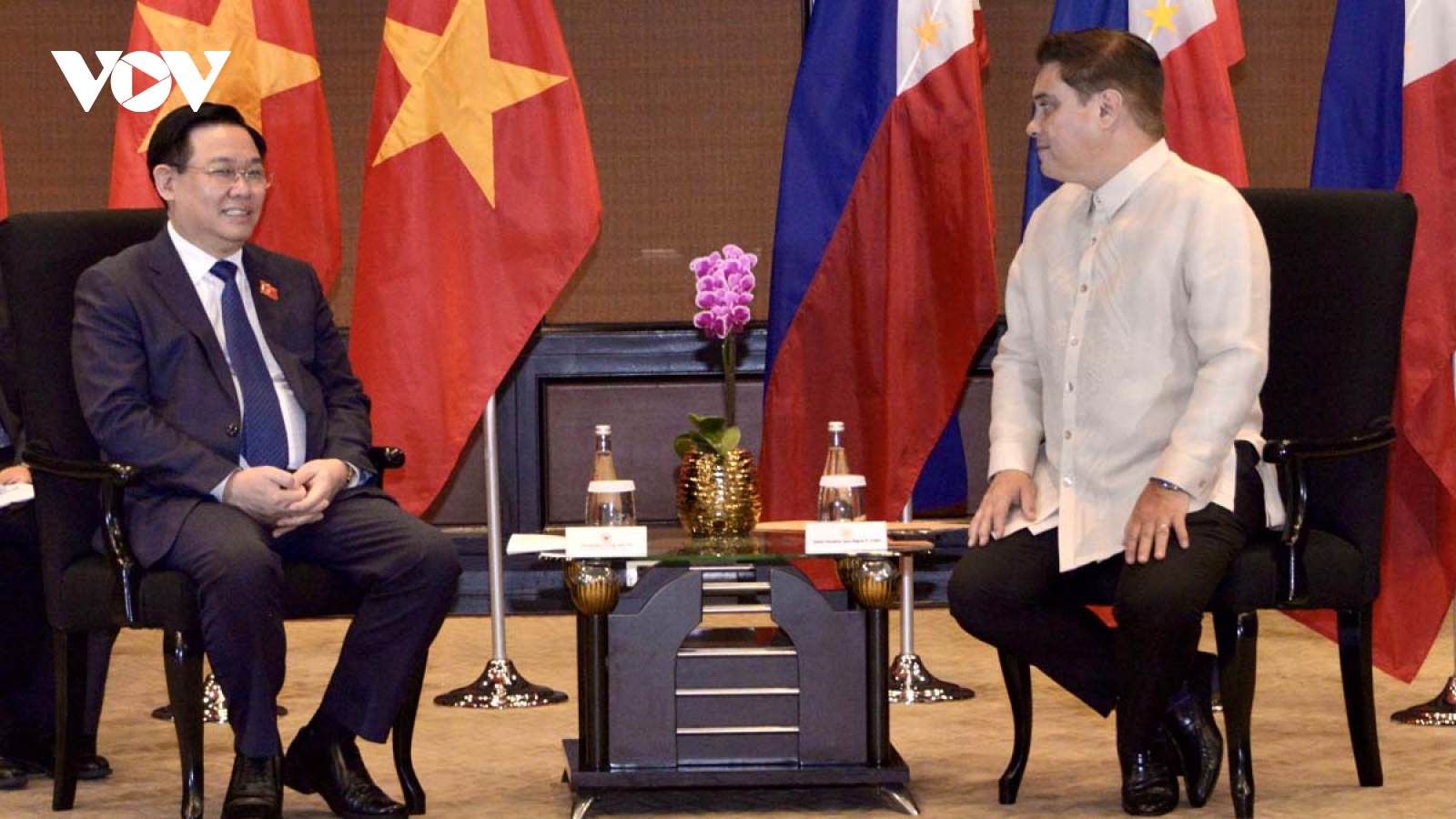 Vietnam – Philippines strategic partnership develops well, says Senate President 