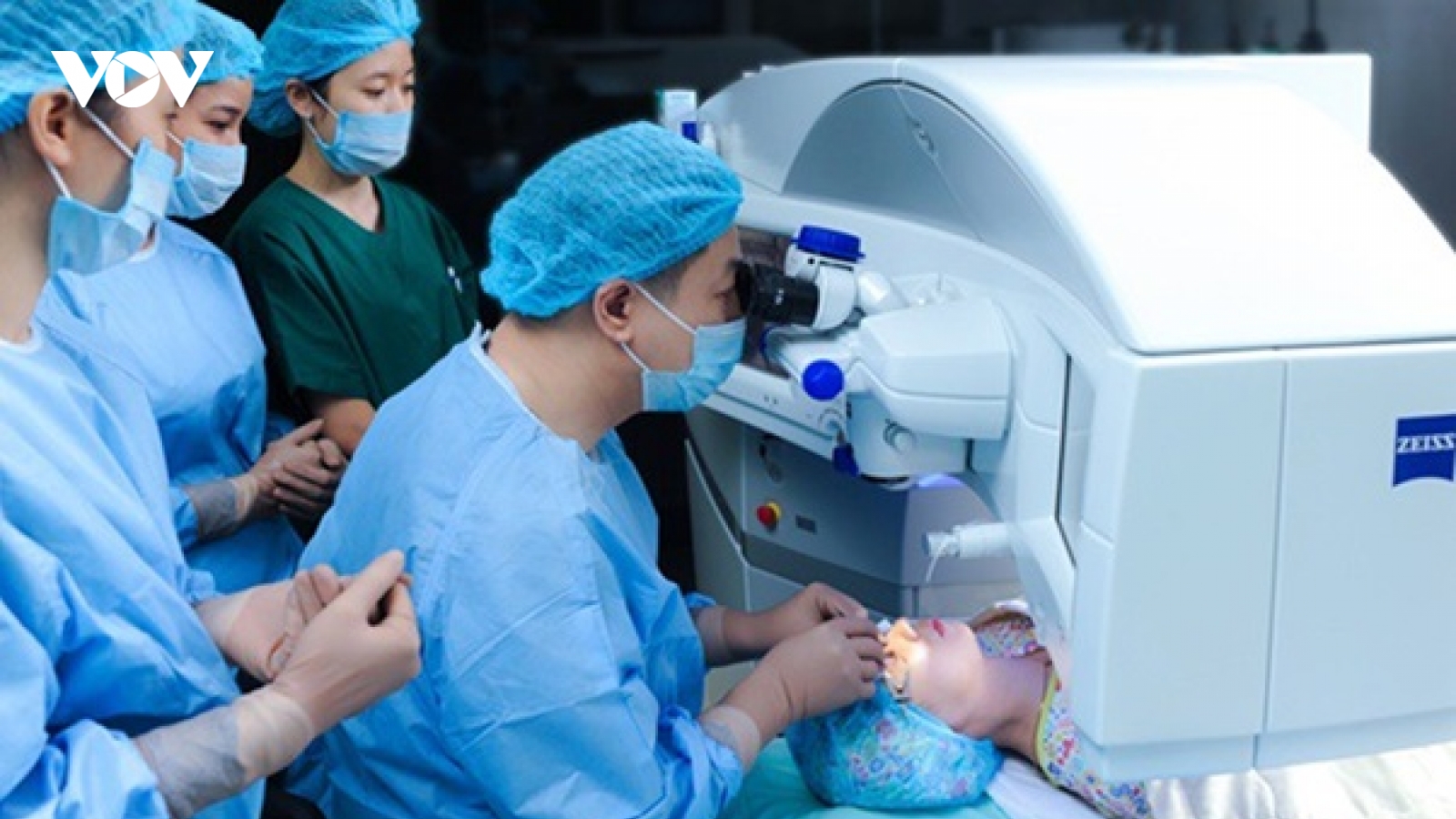 Những điều cần lưu ý trước khi phẫu thuật cận thị