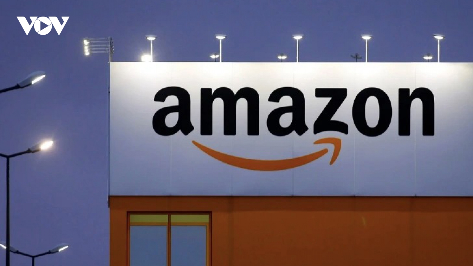 Sau Facebook, Amazon cắt giảm 10.000 nhân viên