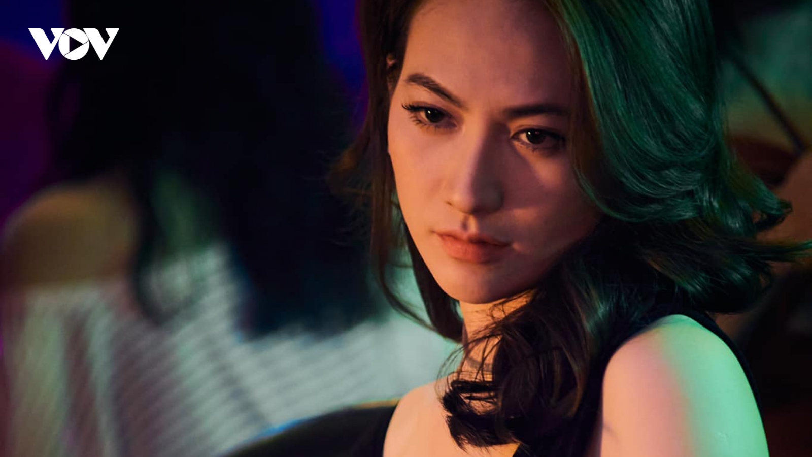 Phương Anh Đào ngượng ngùng khi đóng cảnh nóng đầu tiên trong sự nghiệp